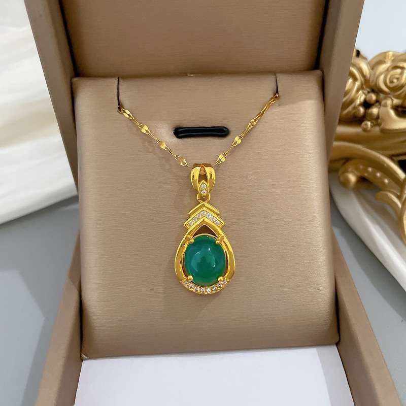 Color Changing Necklaces