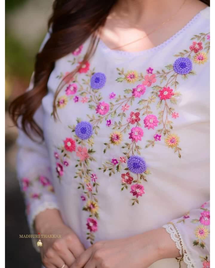 New Gorget Three pis