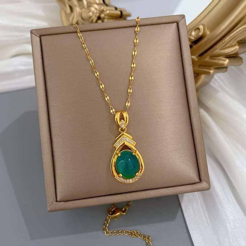 Color Changing Necklaces
